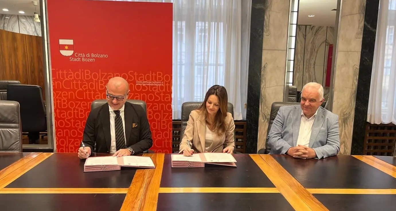 Comune di Bolzano e Ipes estendono l’accordo: graduatorie uniche anche per il canone sostenibile