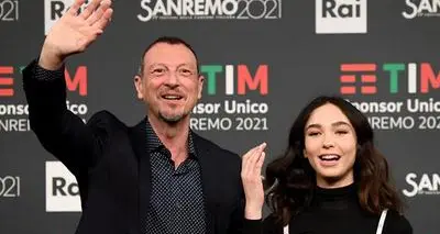 Sanremo blindato per il Covid: stasera il via senza spettatori e con applausi finti: ecco i protagonisti