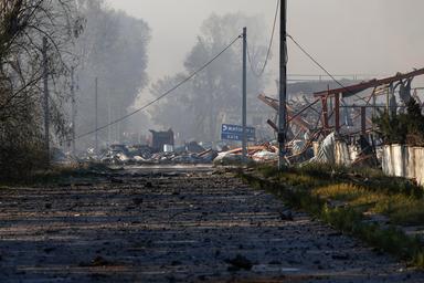 Raid russo contro deposito ferroviario a Kiev, 7 morti