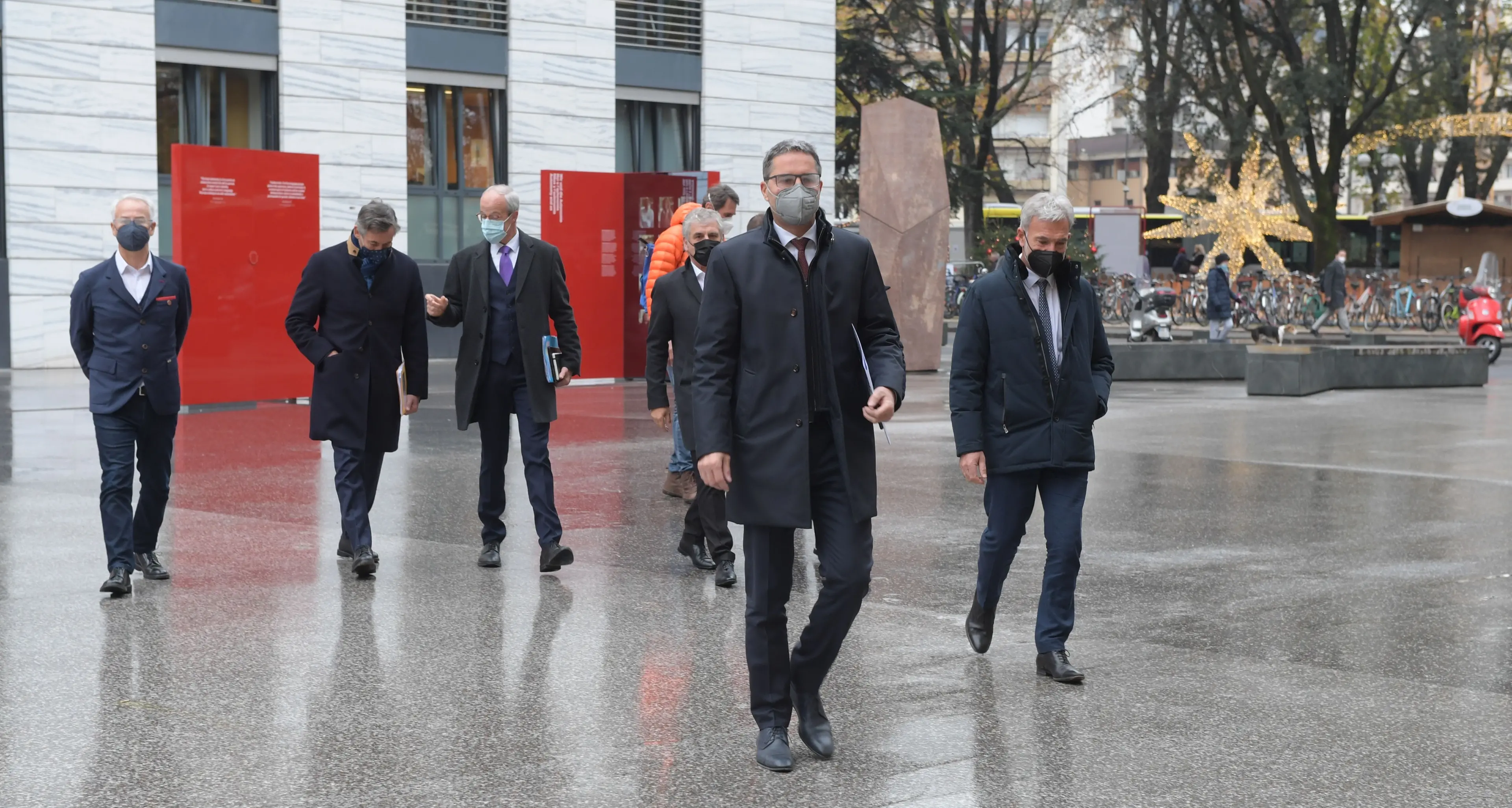 Alto Adige, patto sociale: “Vaccinarsi per evitare un nuovo lockdown”
