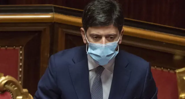 Speranza,vaccino centralizzato e gratis a tutti gli italiani