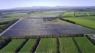 In esercizio il primo impianto agrivoltaico avanzato ibrido d'Italia