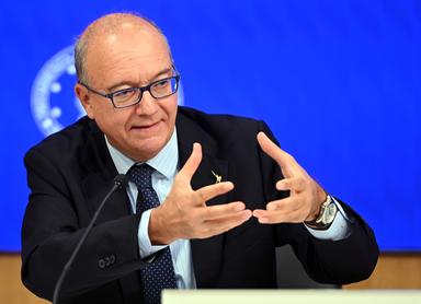 Valditara, su decreto scuola con il Quirinale 'interlocuzione molto positiva'