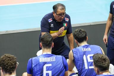 EuroVolley: De Giorgi 'quando dovevamo dare la zampata finale siamo mancati'