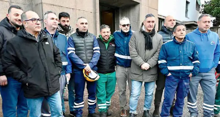 Acciaierie Valbruna, operai esasperati: «Basta incertezze»
