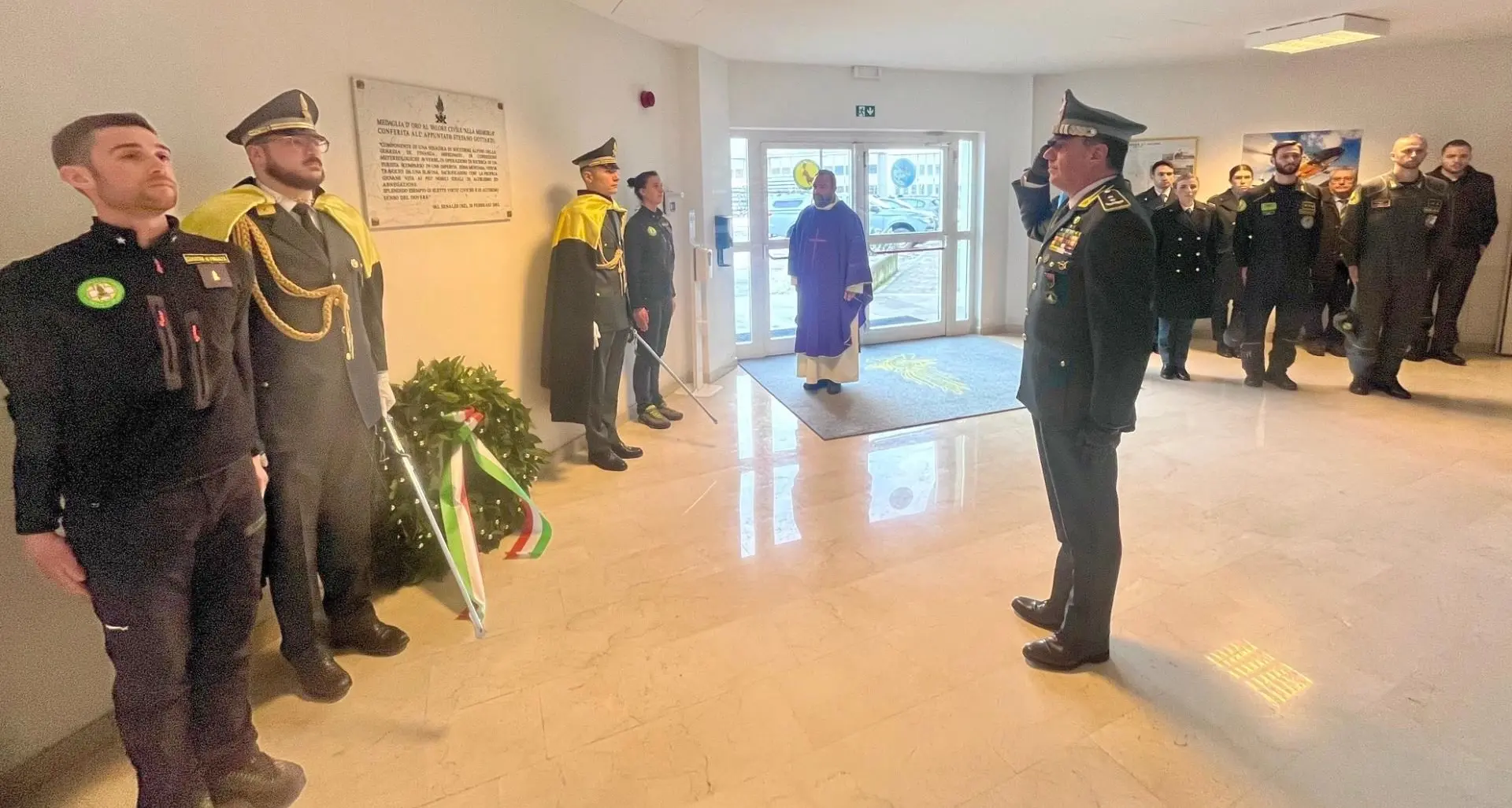 La Guardia di Finanza ha ricordato il sacrificio di Stefano Gottardi