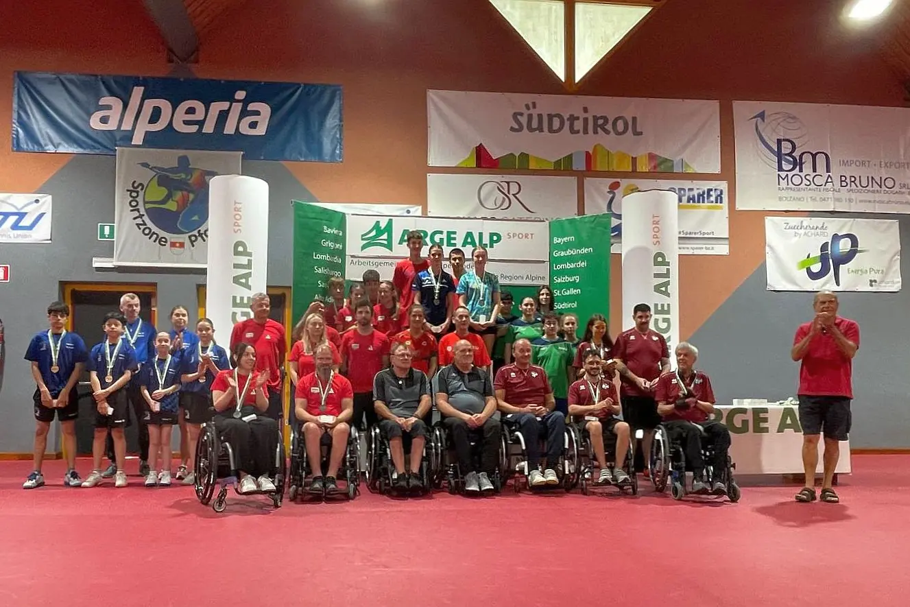 Arge Alp di tennistavolo a Bolzano: Alto Adige sul podio tra giovani e paralimpici