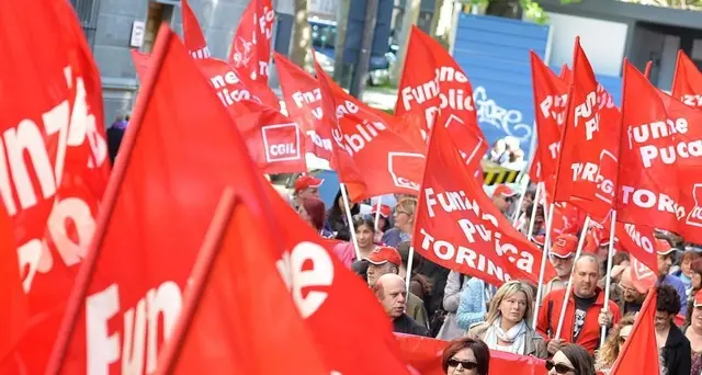 P.a: 3,2 mln dipendenti a fine 2020, ai minimi da 20 anni
