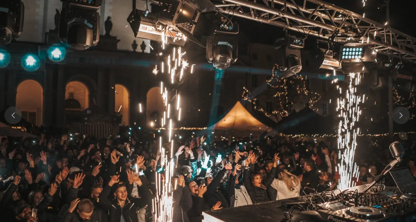 Capodanno a Bressanone: dagli spazzacamini con i quadrifogli al veglione in piazza
