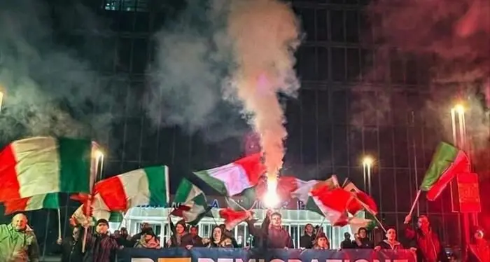 Corteo per la remigrazione a Bolzano, scoppia la protesta: «È contro la Costituzione e i principi democratici»