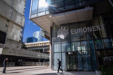 Borsa: Europa contrastata, future Usa in calo, Milano -0,45%