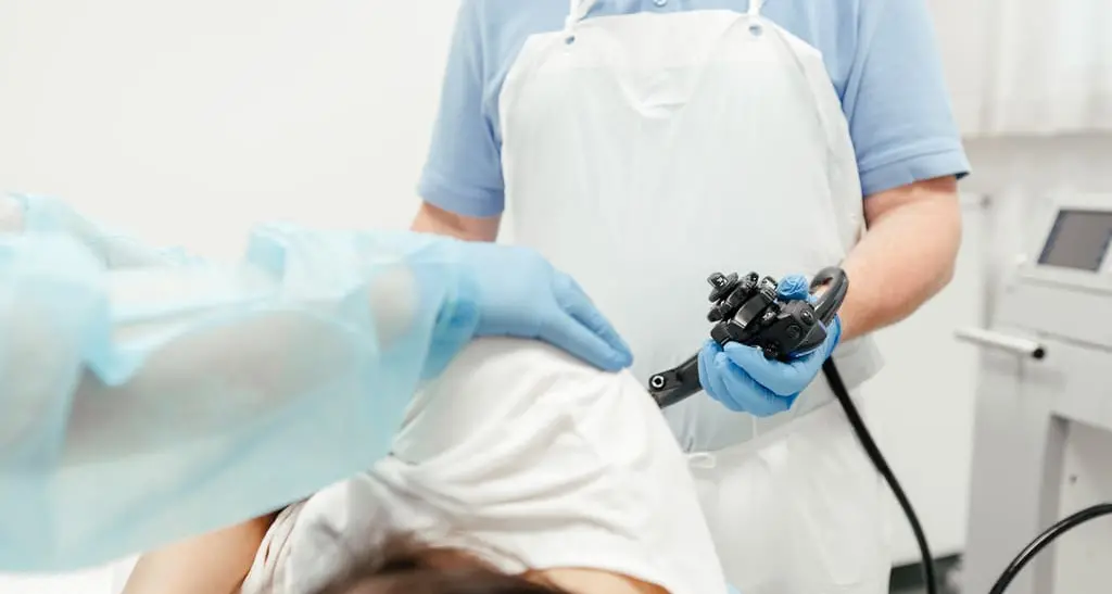 Cattiva digestione e reflusso gastroesofageo: come tornare felici a tavola