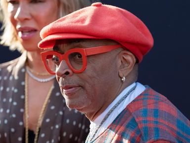 Insulti alla Palestina, rissa sfiorata allo stadio tra Spike Lee e uno spettatore