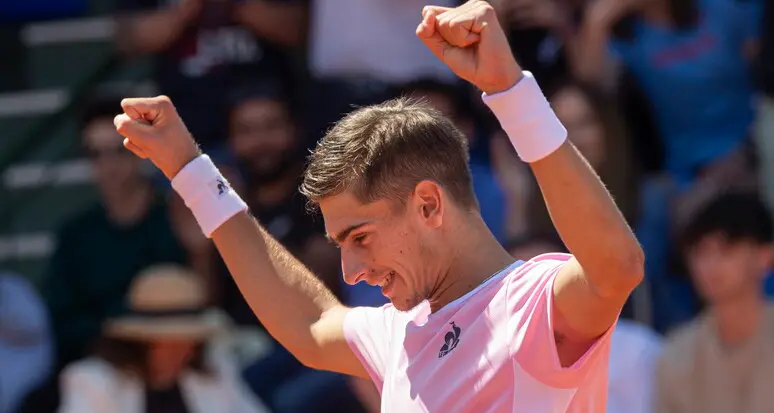 Impresa Arnaldi al Roland Garros: batte Rublev e vola agli ottavi