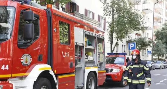 Albergo evacuato nella notte ad Avelengo: un ferito lieve, danni limitati