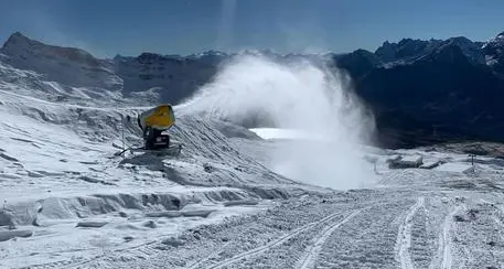 Un’azienda bolzanina vola in Georgia per innevare i mondiali di snowboard