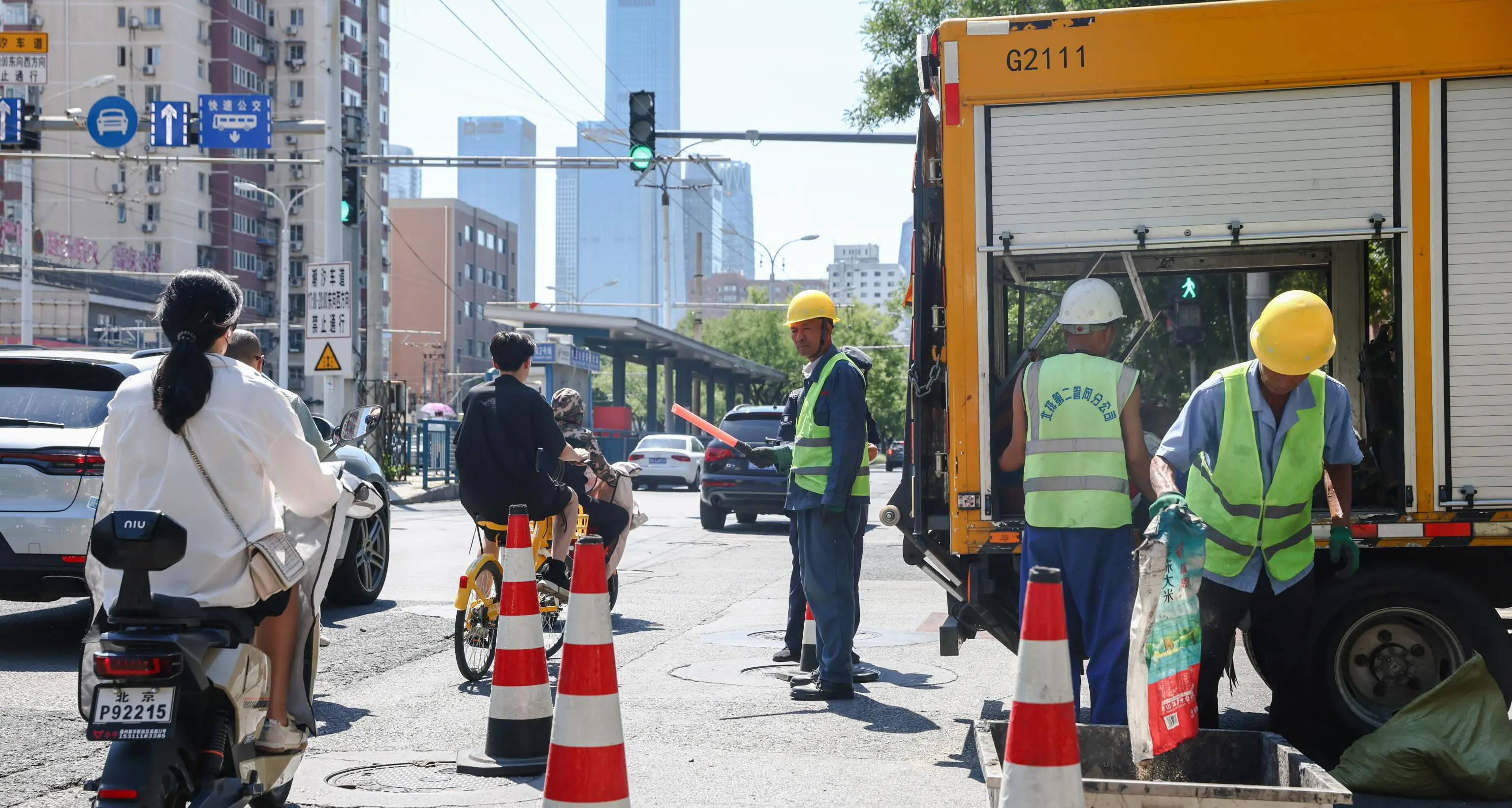 Cina, balzo della disoccupazione giovanile: 17,1% a luglio