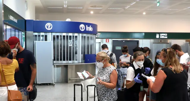 Ue-19: fiducia per la prima volta sopra livello pre-pandemia