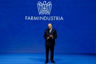 Farmindustria, +54% investimenti industria farmaceutica in 5 anni