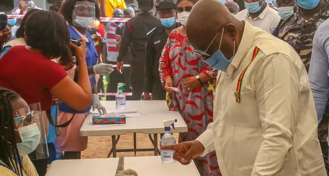 Ghana: presidente rieletto con il 51% dei voti