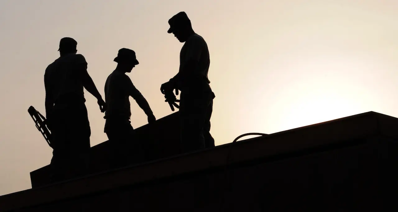 «Stipendi più alti e benefit»: così si attirano i lavoratori
