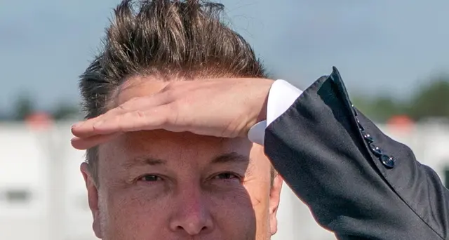 Twitter: la scure di Elon Musk, ordina tagli ai dipendenti