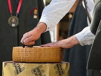 Per un Asiago Dop Prodotto della Montagna quotazione di 350-400 euro al kg