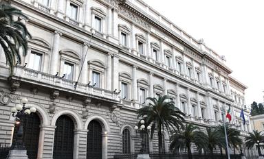 Bankitalia, nuovo record del debito, a giugno supera i 3.200 miliardi