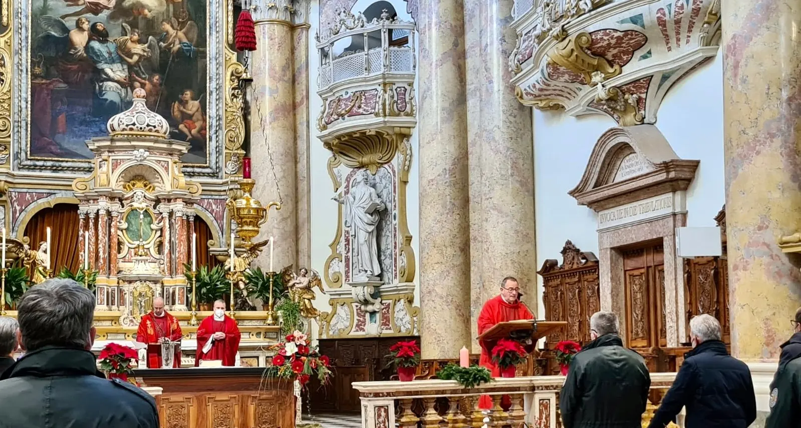 Vigili del fuoco, dieci interventi al giorno per i permanenti di Bolzano