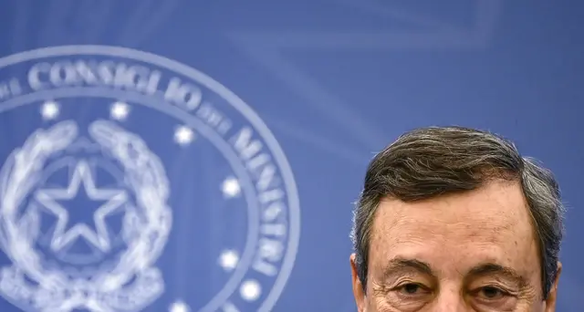 Ricerca: 70% vuole Draghi a Chigi, il 12% al Quirinale