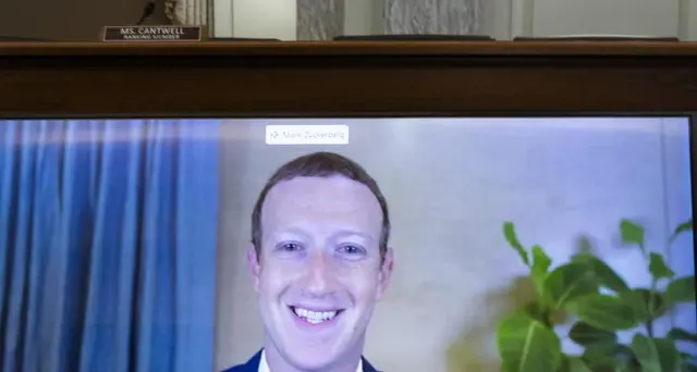 Facebook:cda respinge proposte per ridurre potere Zuckerberg