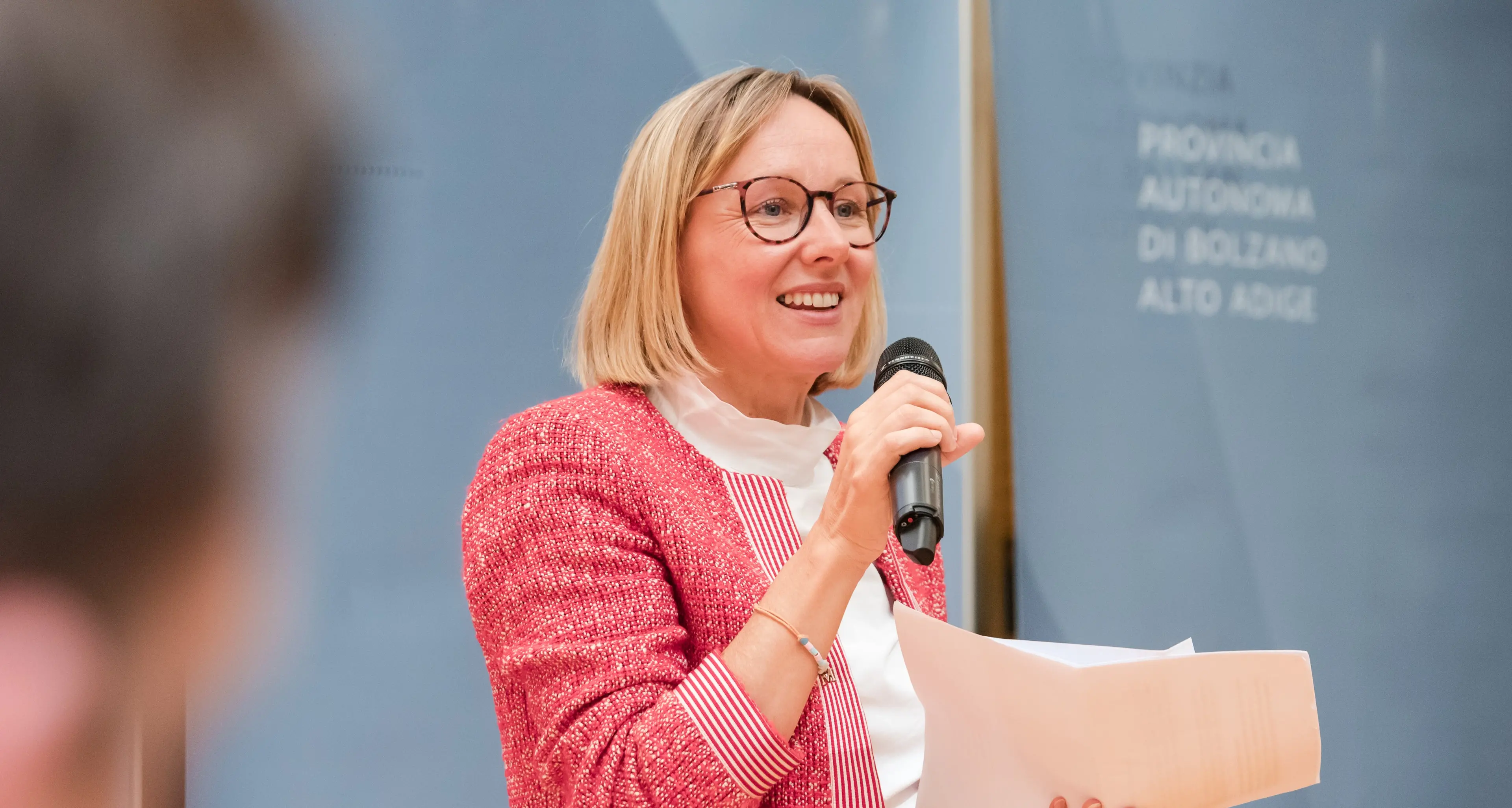 Amhof: «Da gennaio via libera alle buonuscite anticipate per i dipendenti pubblici»