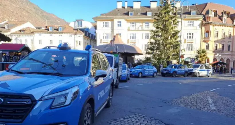 Riunito il comitato provinciale per l'ordine pubblico: nuove misure di sicurezza per i mercatini di Natale in tutto l’Alto Adige