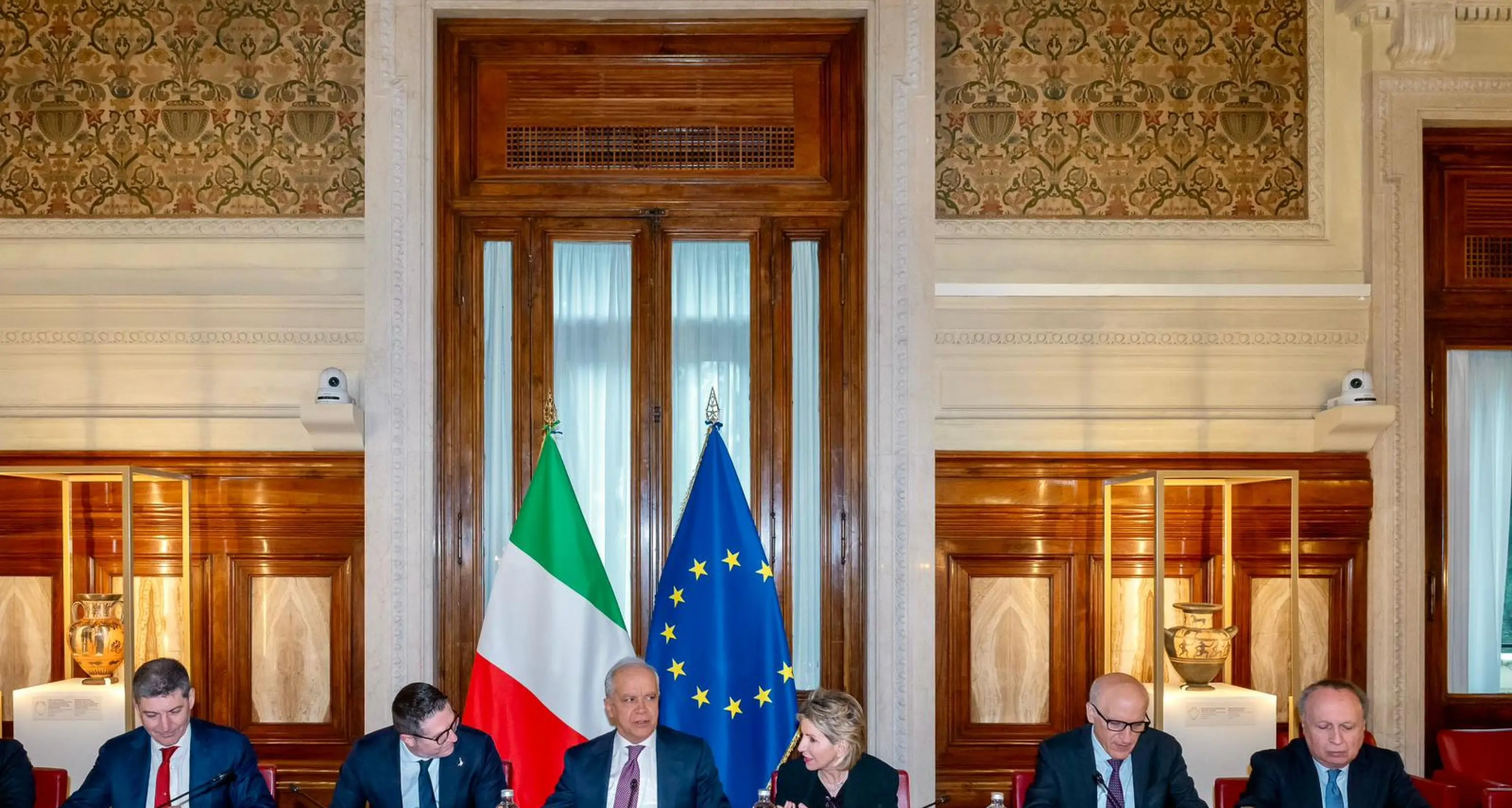 Iran: oltre 28mila obiettivi sensibili in Italia, rafforzata vigilanza