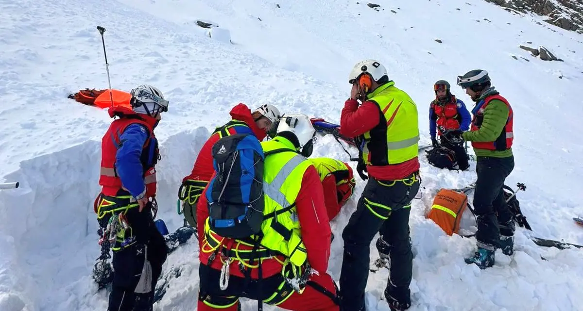 Tragedia a Cima Laste: «Ecco come abbiamo cercato di salvare Simon Dosser»