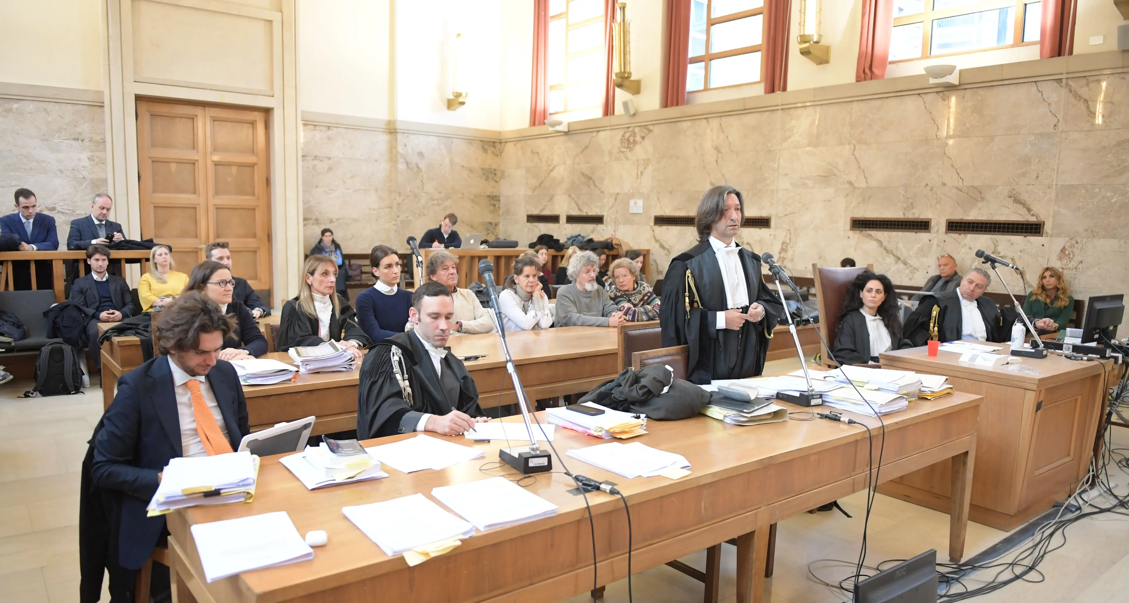 La difesa di Benno: «Omicidi annunciati, ad armarlo è stata la sua malattia»