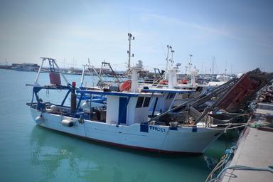 Protesta si estende alla pesca, pescherecci fermi in numerosi porti in Adriatico
