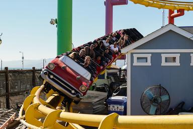 Incidente sulle montagne russe di Six Flags ad Atlanta, un morto e numerosi feriti
