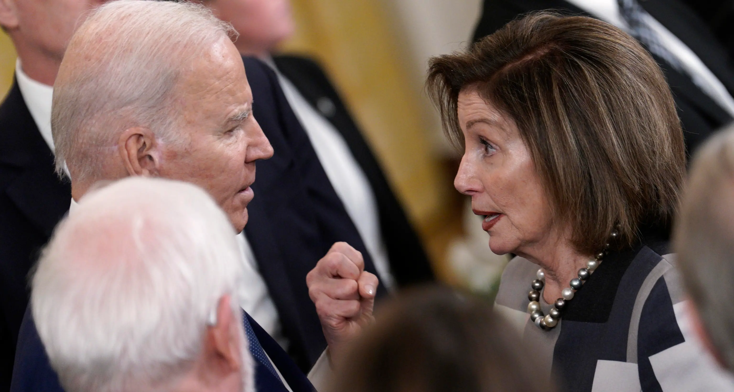 Pelosi: 'Biden potrebbe convincersi presto a lasciare'