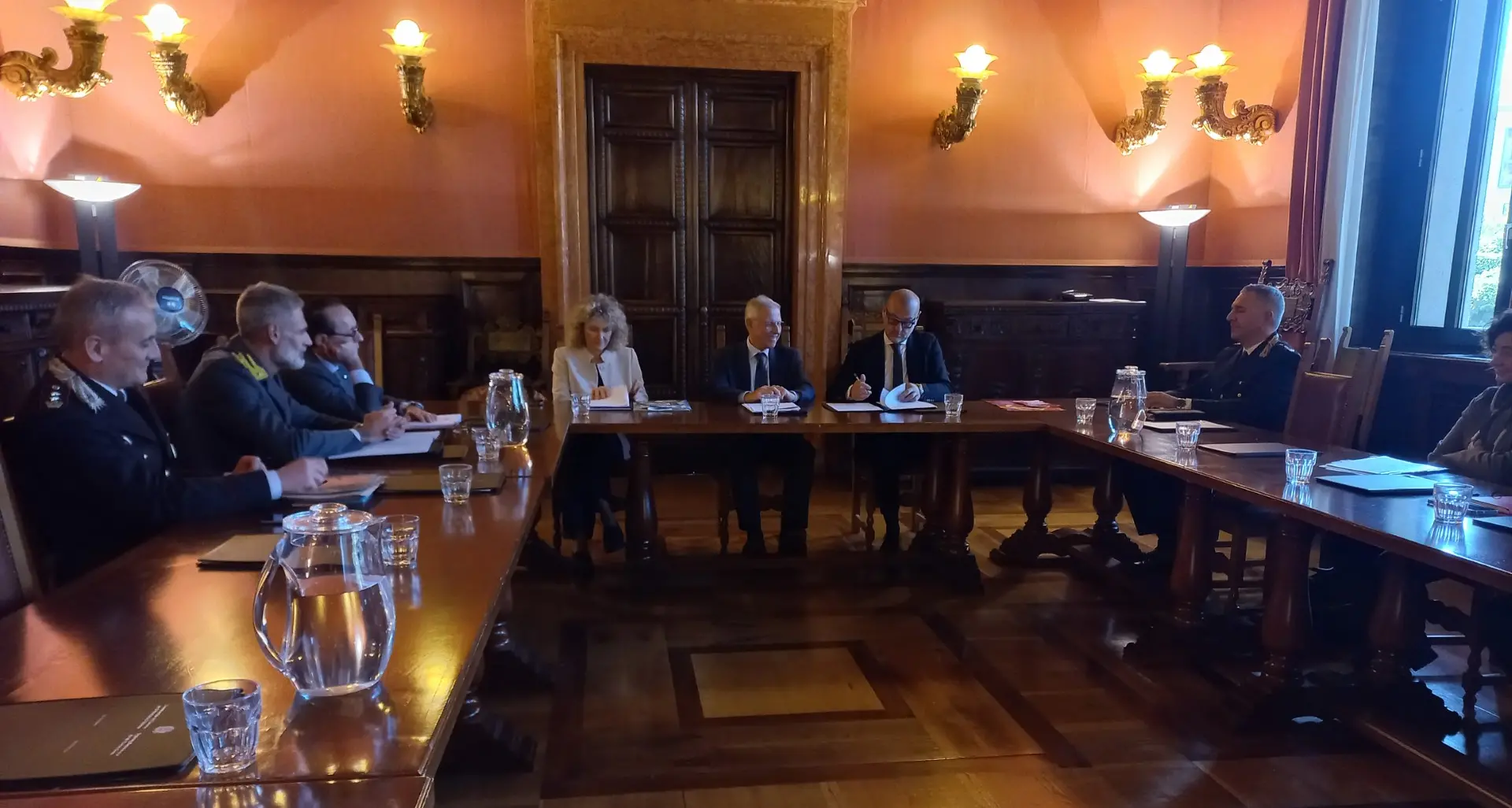 Controllo di vicinato a Bolzano: cittadini al fianco delle forze dell’ordine per vigilare, vietate le “ronde”