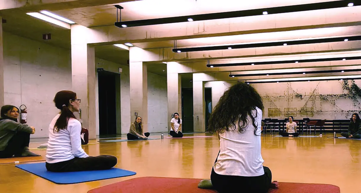 Unibz, a Bressanone la giornata internazionale dello Yoga