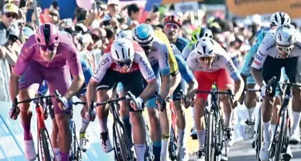 Oggi il Giro passa a Bolzano: pioggia e strade chiuse