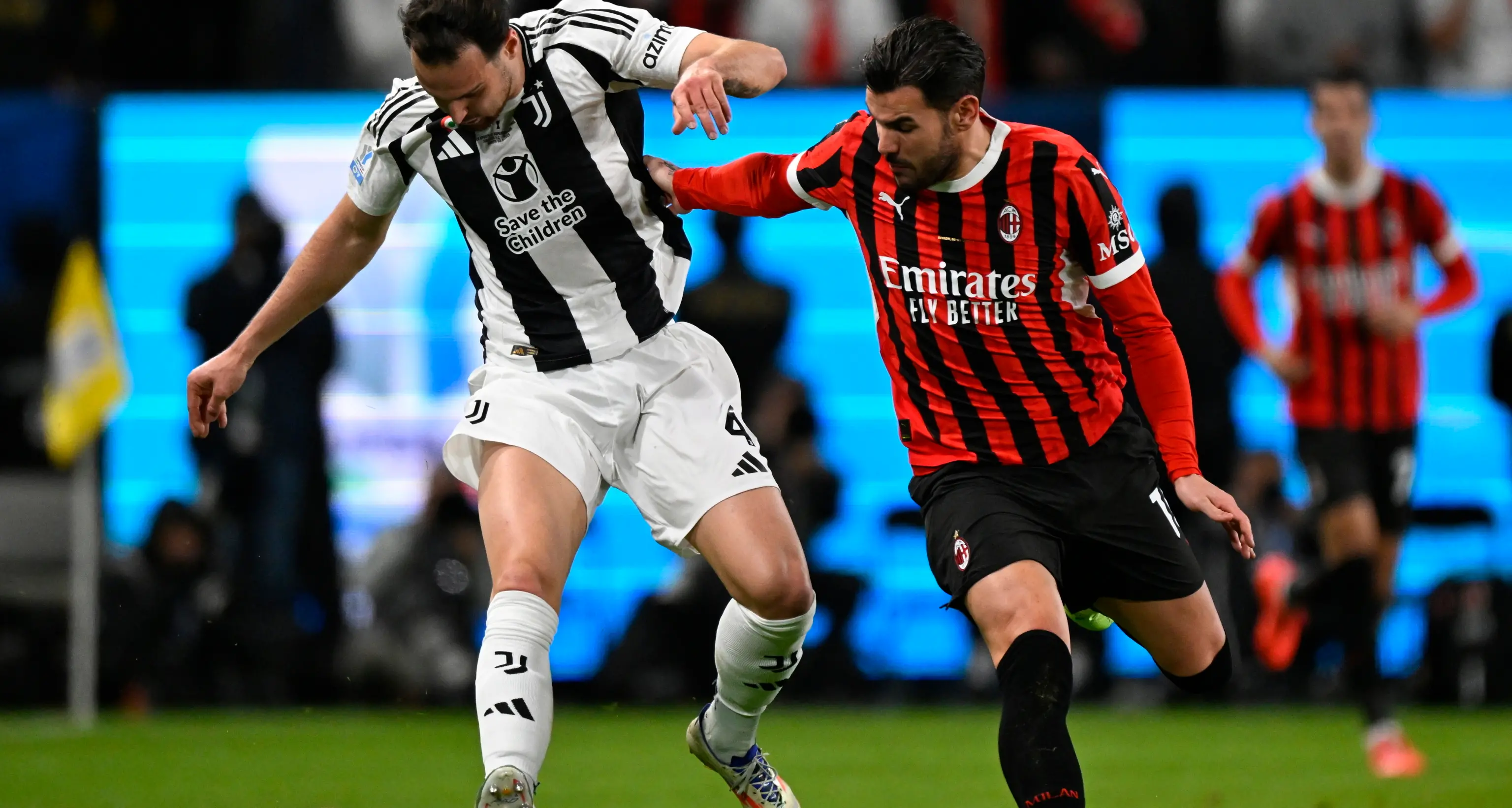 Supercoppa: 2-1 alla Juventus, Milan in finale con l'Inter