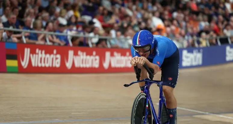 Matteo Bianchi numero 1 al mondo sul chilometro fermo