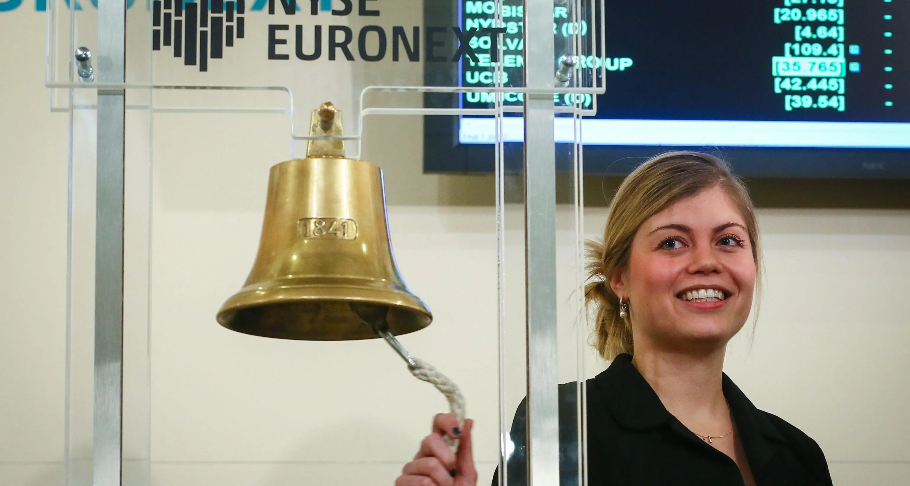 Borsa: l'Europa apre contrastata, Parigi -0,05%, Francoforte +0,16%