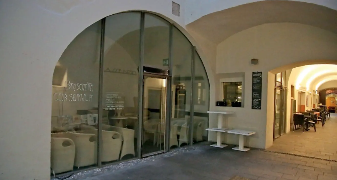 Il Domino verso la riapertura, il Comune rilancia i suoi bar