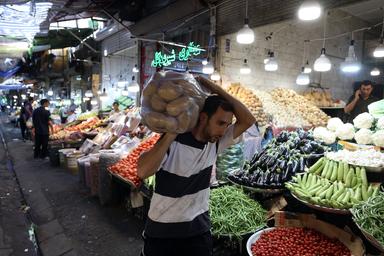 L'Iran risponde a Trump, 'nessuna trattativa con gli Usa'