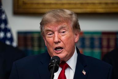 Trump alza i dazi sulle auto e l'acciaio del Canada al 50%