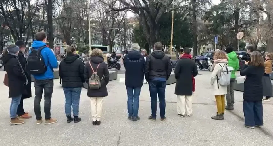 Sit-in non stop contro la nuova giunta a Bolzano