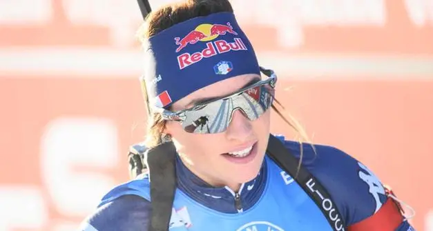Biathlon donne: Simon vince in Austria, Wierer chiude tredicesima
